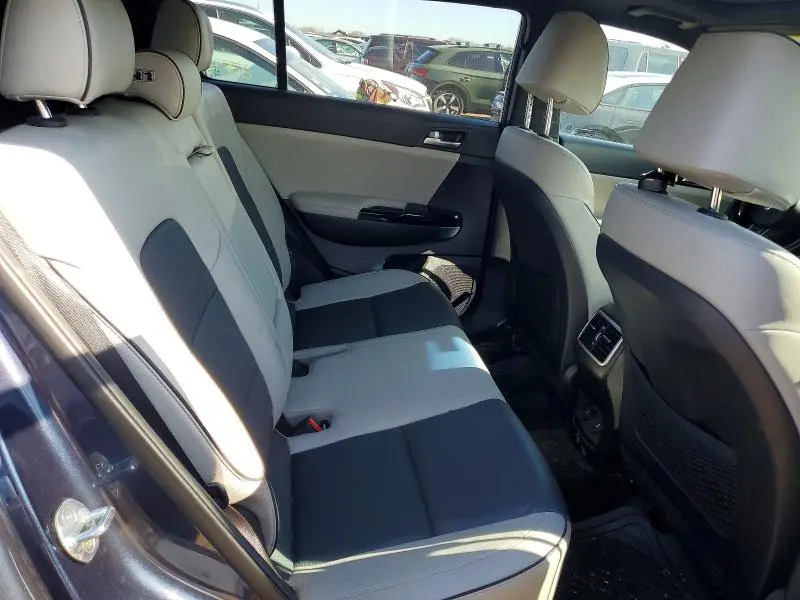 2017 KIA SPORTAGE SX  