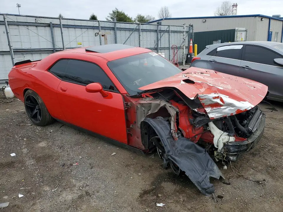 2014 DODGE CHALLENGER SXT  