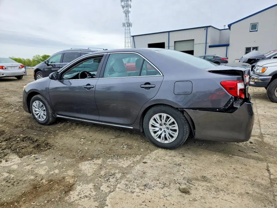 2012 TOYOTA CAMRY LE  