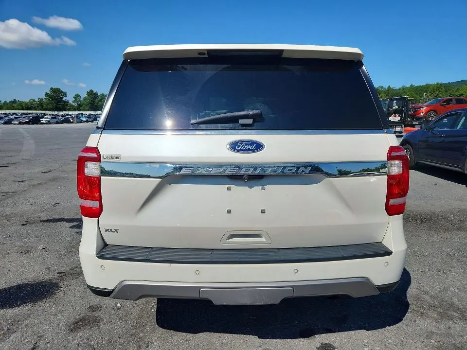 2018 FORD EXPEDITION XLT  