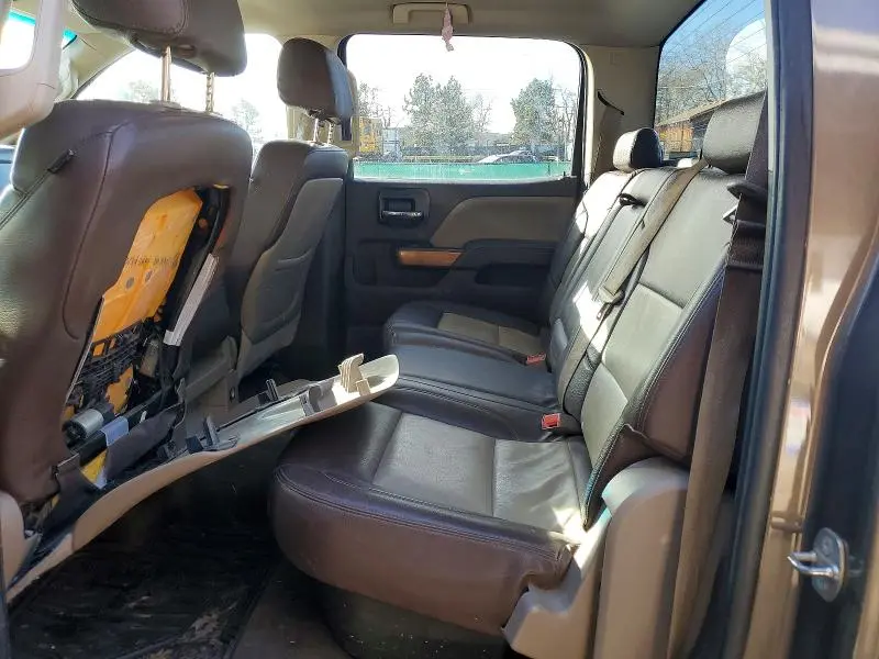 2015 GMC SIERRA K2500 SLE  