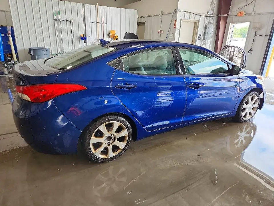 2013 HYUNDAI ELANTRA LIMITED  