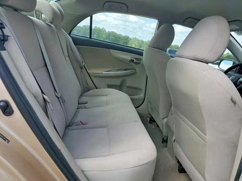 2011 TOYOTA COROLLA LE  