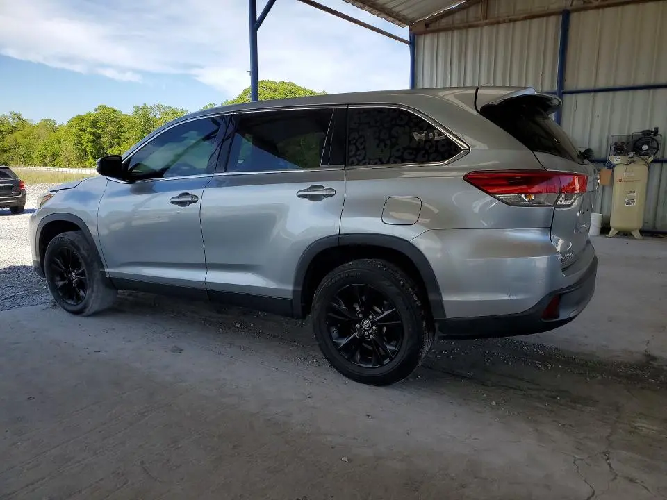 2019 TOYOTA HIGHLANDER LE PLUS  