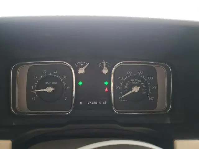 2010 LINCOLN MKX   