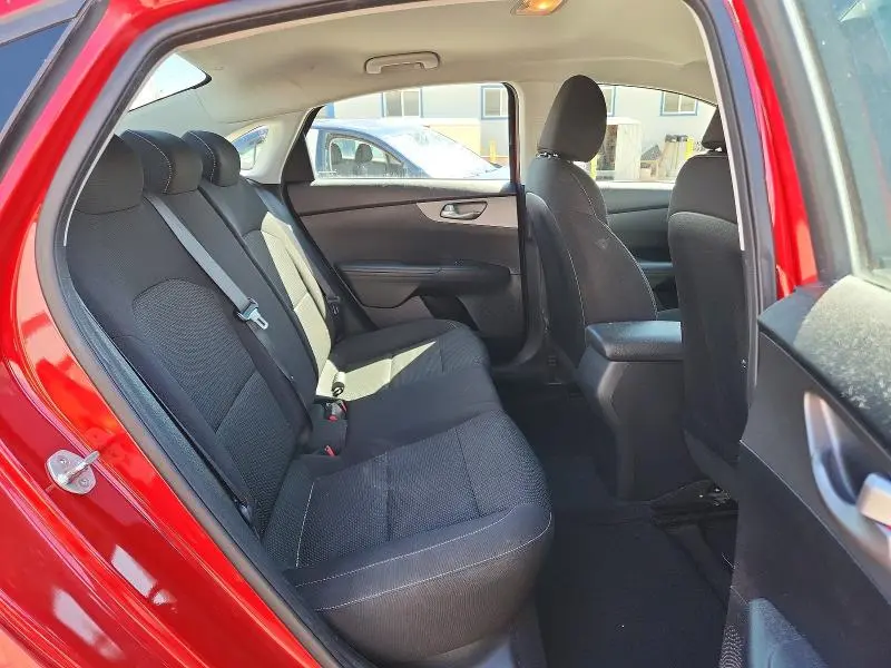 2019 KIA FORTE LXS  