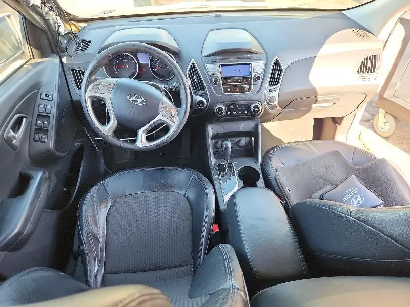 2012 HYUNDAI TUCSON GLS  