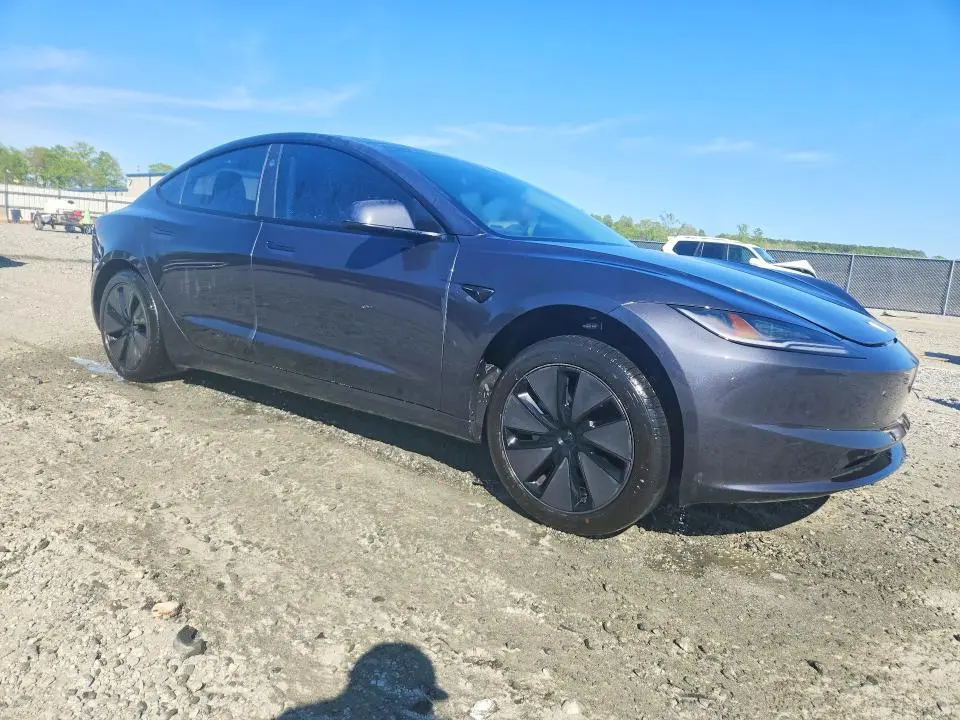 2025 TESLA MODEL 3   