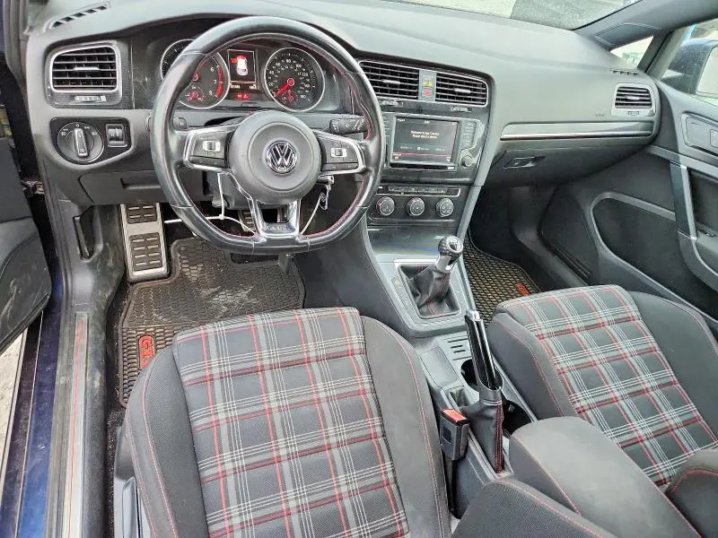 2016 VOLKSWAGEN GTI S/SE  