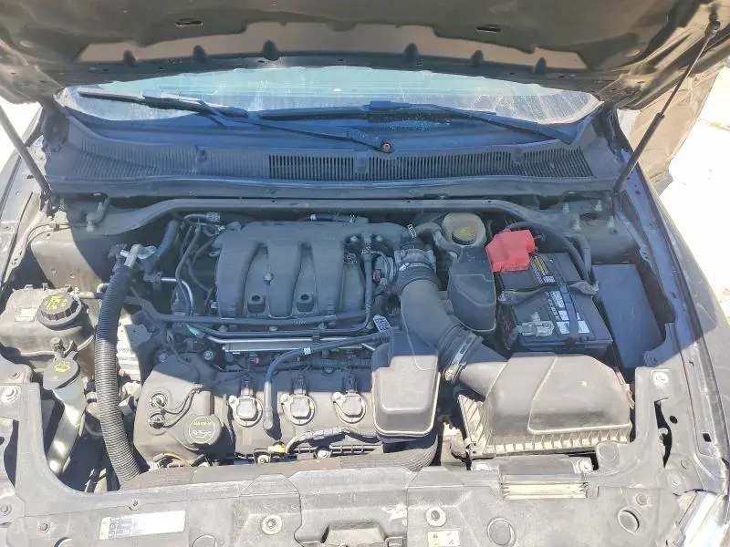 2016 FORD TAURUS SE  