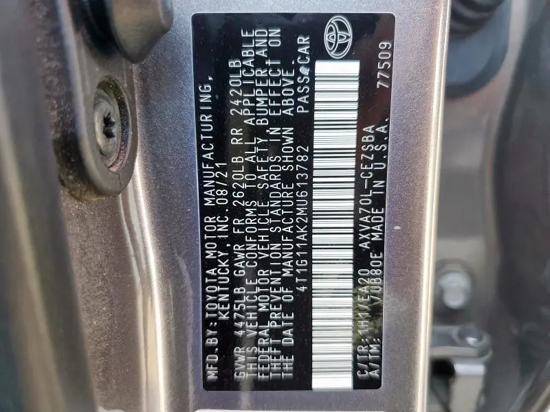 2021 TOYOTA CAMRY SE  