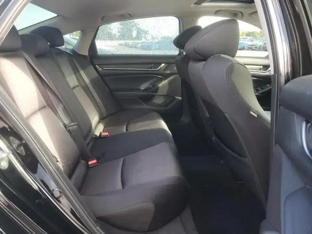 2018 HONDA ACCORD EX  