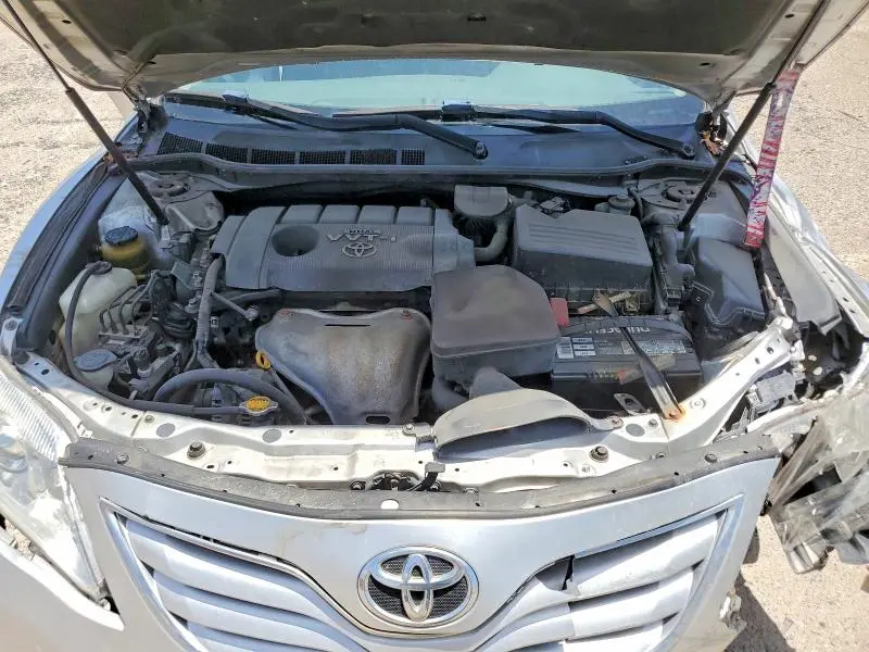 2010 TOYOTA CAMRY BASE  