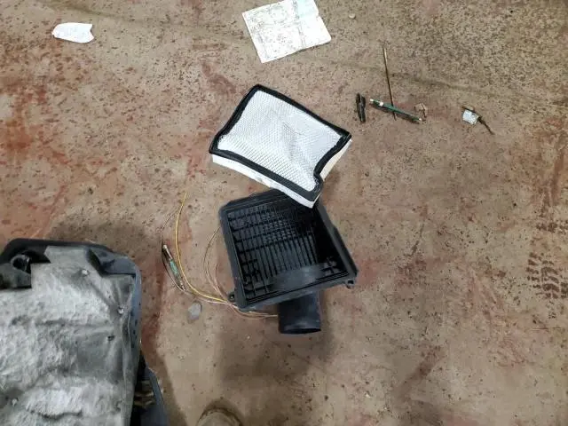 2010 CHEVROLET AVALANCHE LTZ  