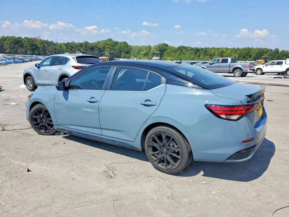 2025 NISSAN SENTRA SR  