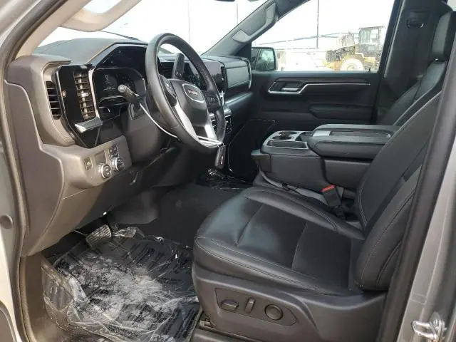 2024 GMC SIERRA C1500 SLT  