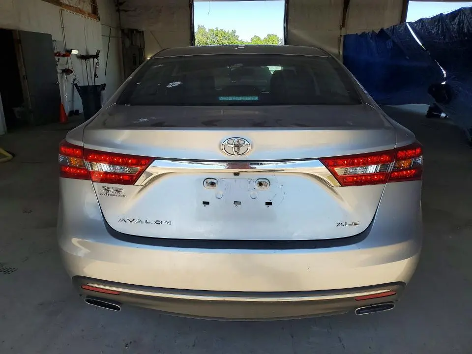2016 TOYOTA AVALON XLE  