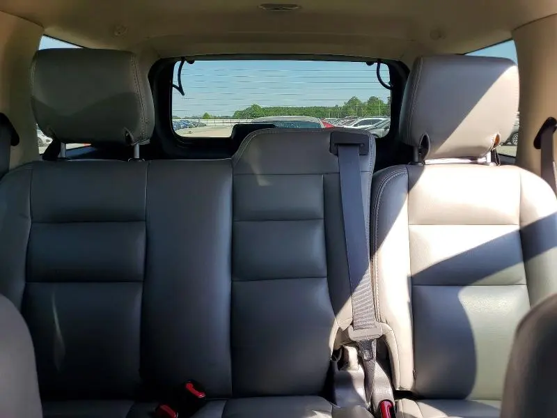 2010 FORD EXPLORER XLT  