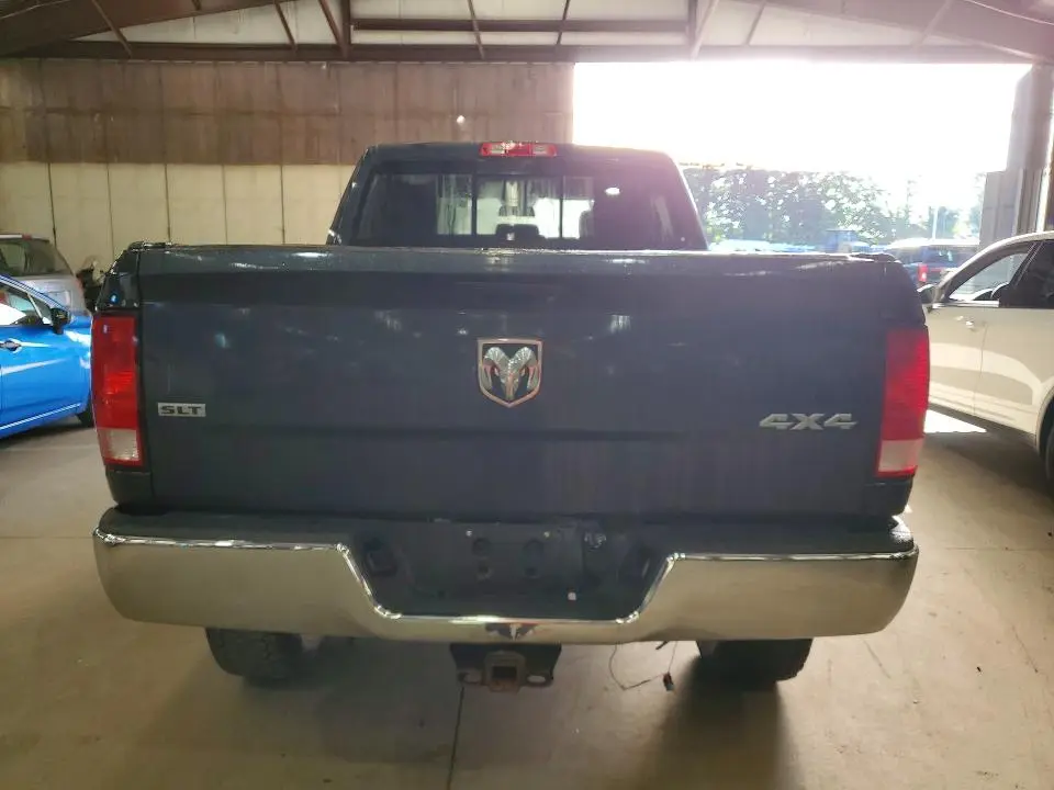 2017 RAM 2500 SLT  