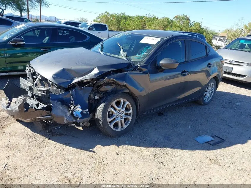 2017 TOYOTA YARIS IA  