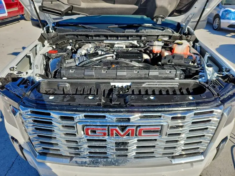 2025 GMC SIERRA K3500 DENALI  