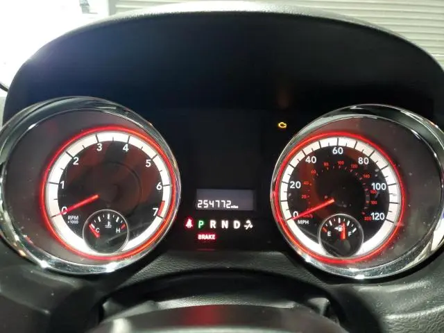 2014 DODGE GRAND CARAVAN SE  