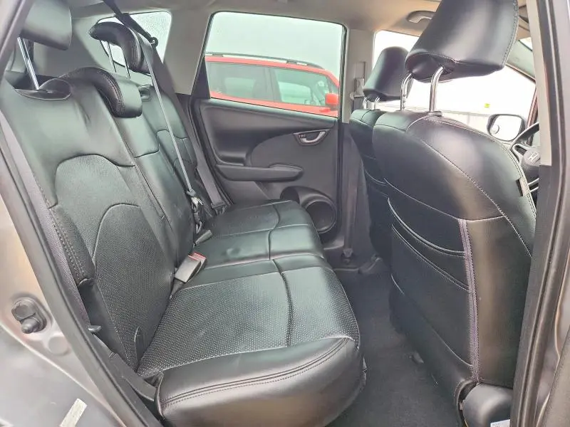 2010 HONDA FIT SPORT  
