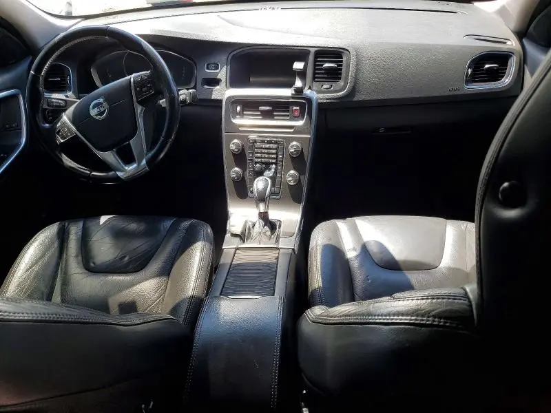 2014 VOLVO S60 T5  