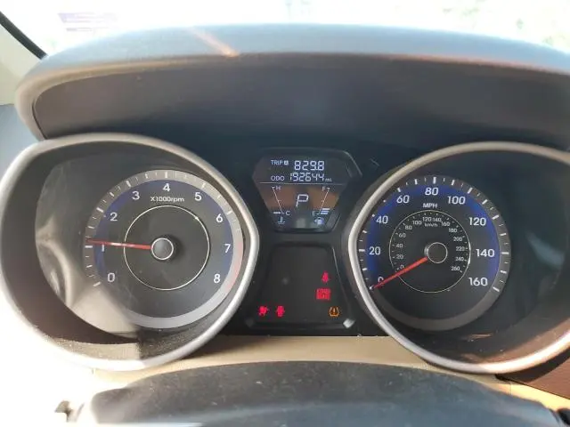 2012 HYUNDAI ELANTRA GLS  
