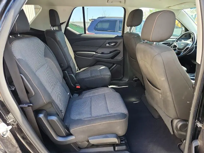 2018 CHEVROLET TRAVERSE LT  