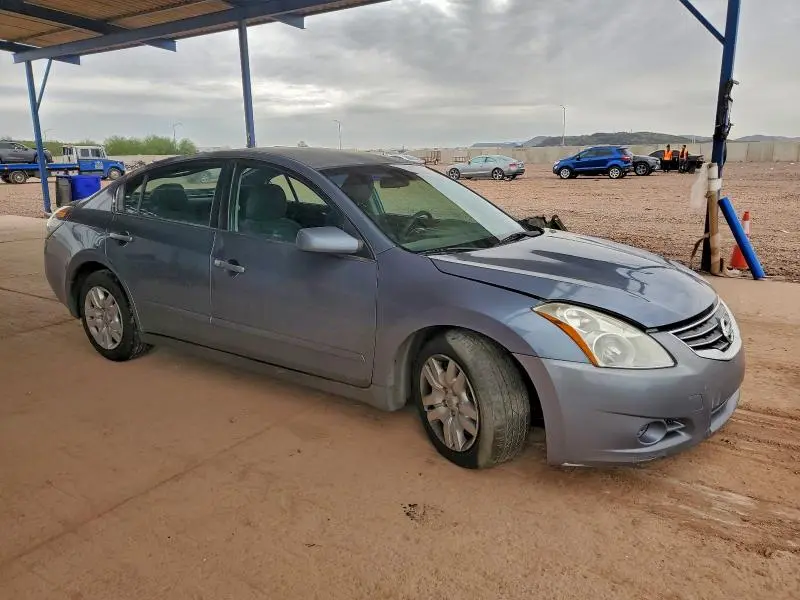 2010 NISSAN ALTIMA BASE  