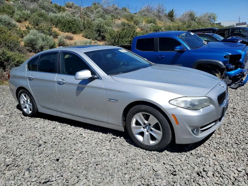 2013 BMW 528 XI  
