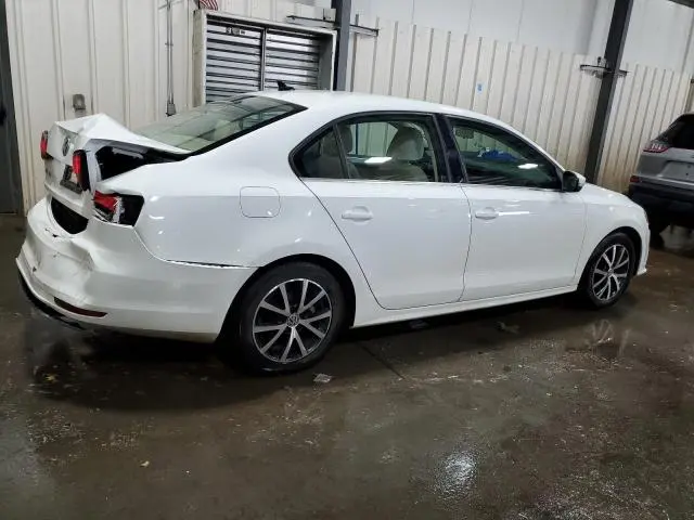 2017 VOLKSWAGEN JETTA SE  