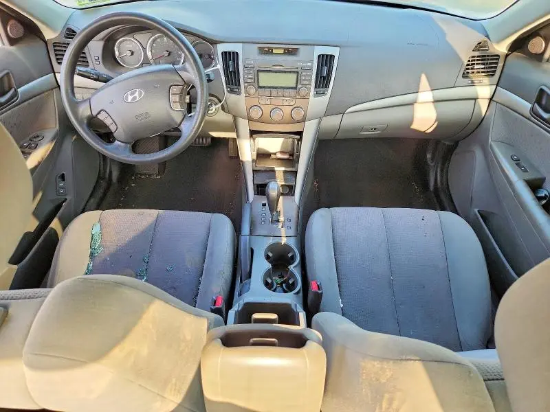2010 HYUNDAI SONATA GLS  