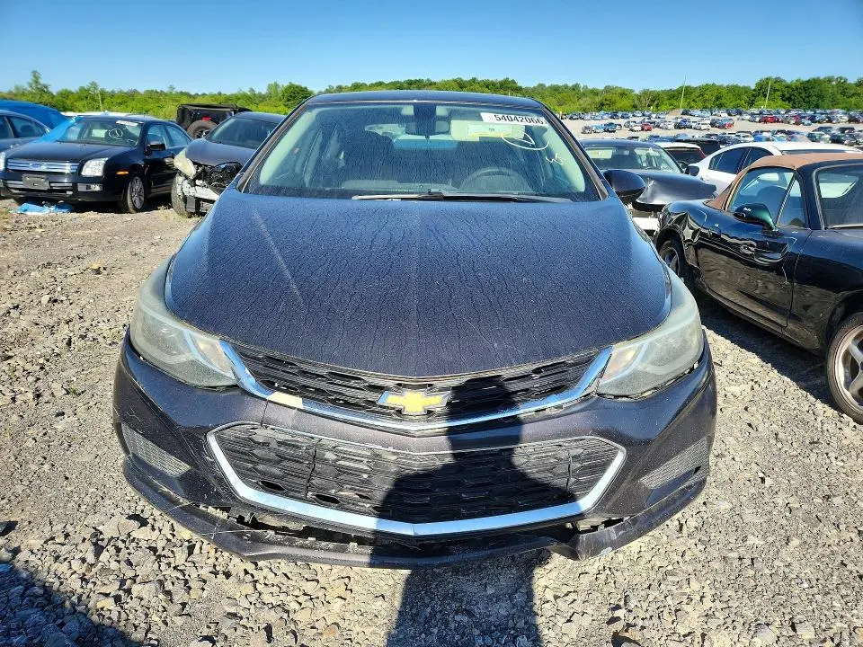 2017 CHEVROLET CRUZE LT  