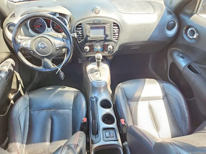2011 NISSAN JUKE S  