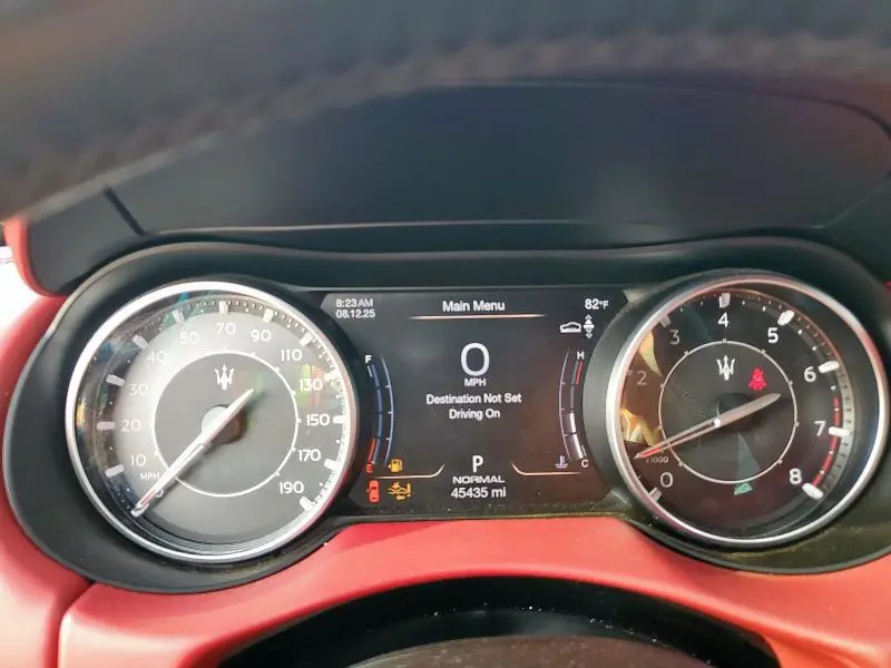 2022 MASERATI LEVANTE MODENA  