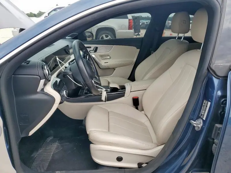 2021 MERCEDES-BENZ CLA 250  