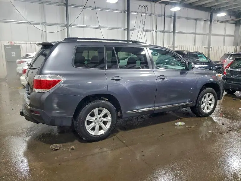 2013 TOYOTA HIGHLANDER BASE  