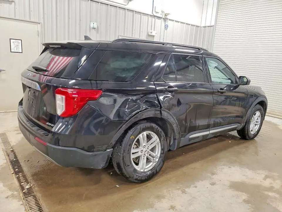 2022 FORD EXPLORER XLT  