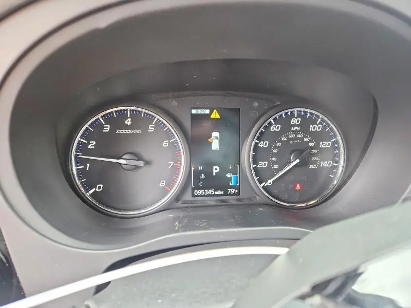 2018 MITSUBISHI OUTLANDER SE  