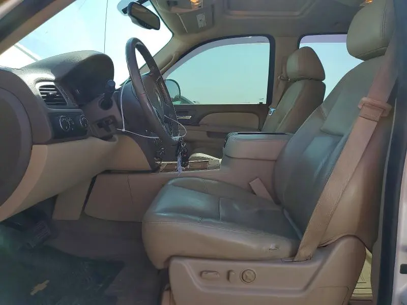 2013 CHEVROLET AVALANCHE LTZ  