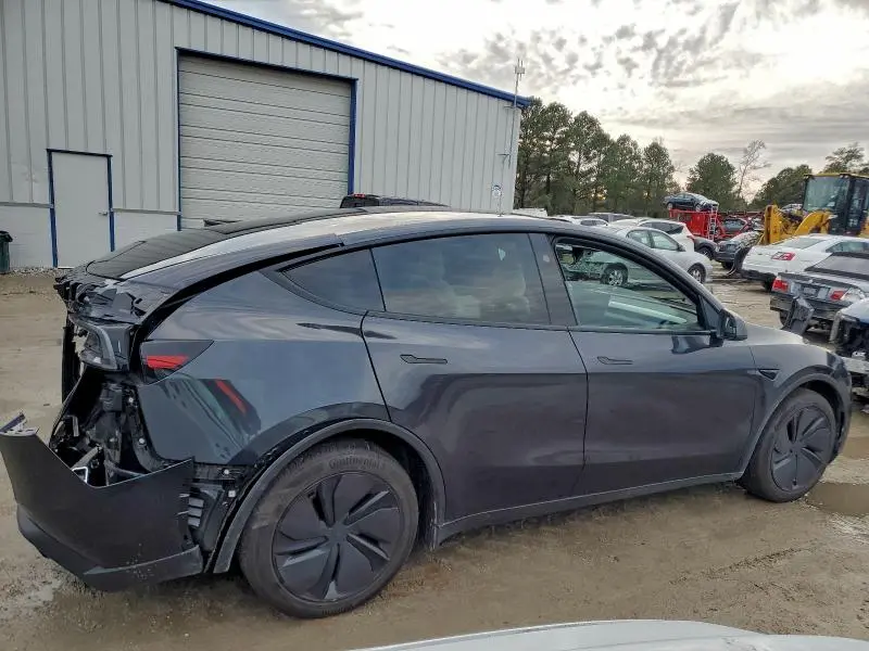 2026 TESLA MODEL Y   