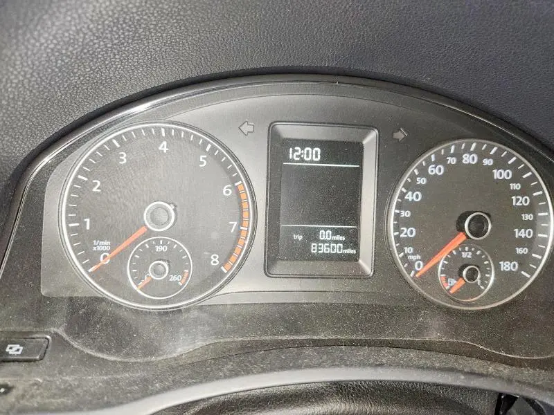 2010 VOLKSWAGEN JETTA WOLFSBURG  