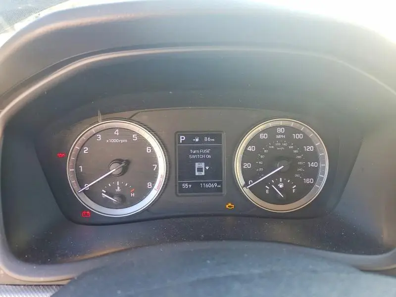 2019 HYUNDAI SONATA SE  