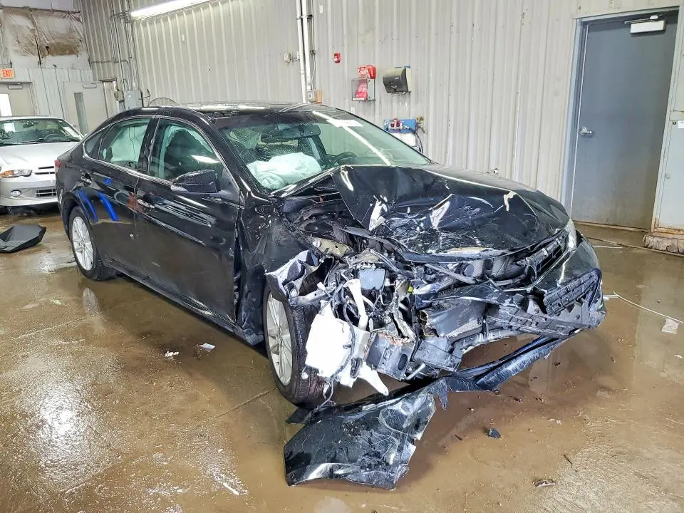 2015 TOYOTA AVALON XLE PREMIUM  