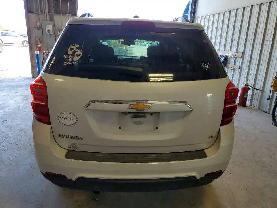 2017 CHEVROLET EQUINOX LT  