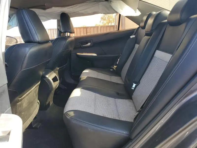 2014 TOYOTA CAMRY SE  