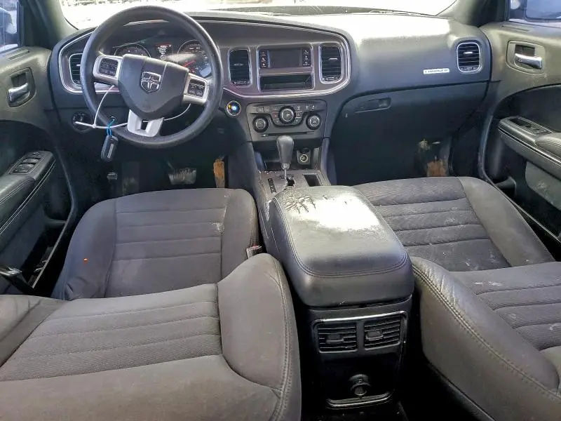 2013 DODGE CHARGER SE  