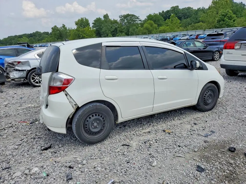 2012 HONDA FIT   